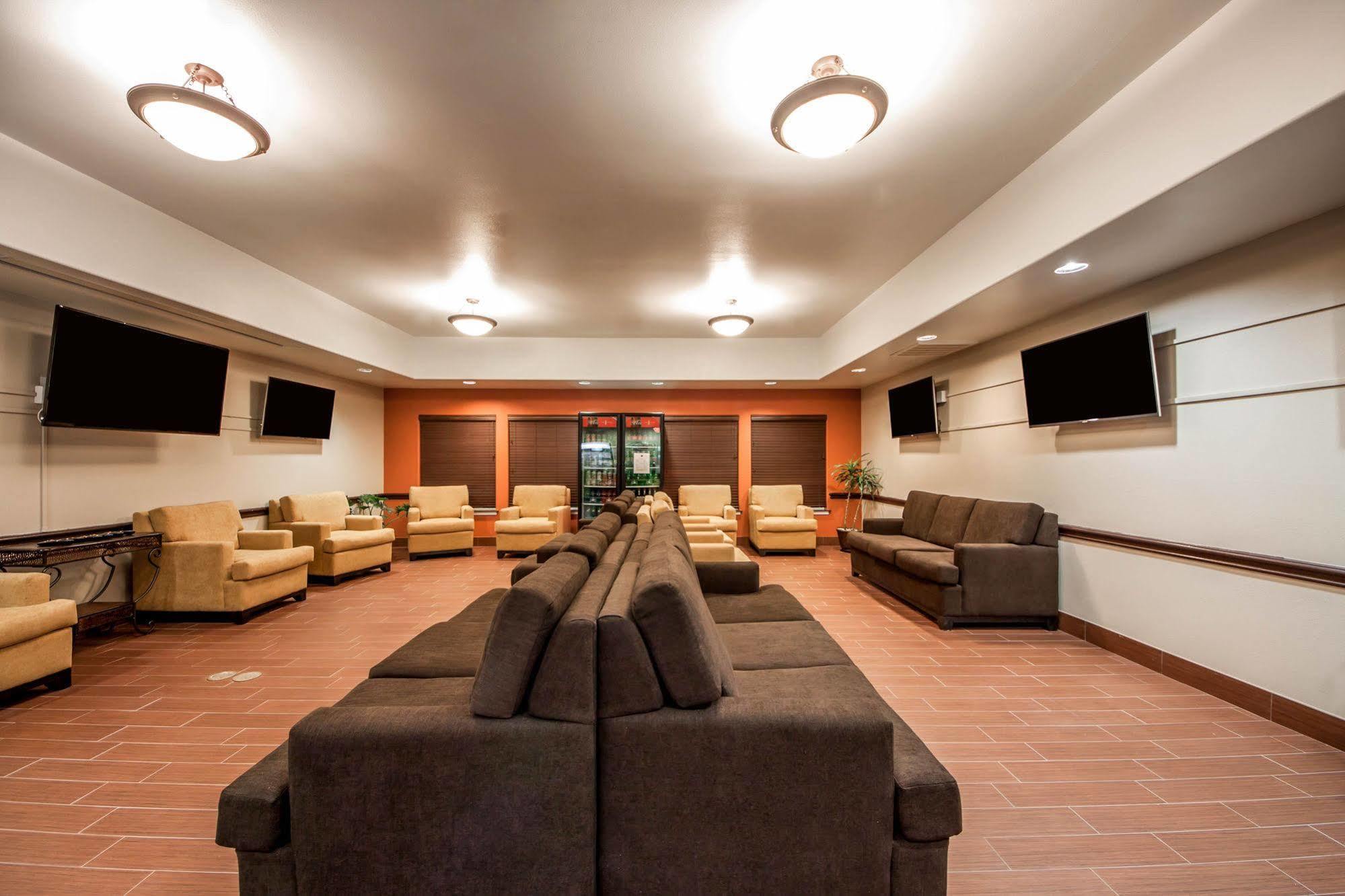 Sleep & Near Sill Hotel 3*